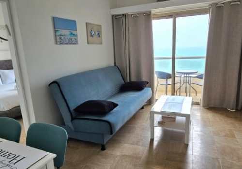 Blue Weiss Hotel Residence 2 rooms 55m2 Terrace 12m2 Sea view Lift Apartment for sale in Netanya