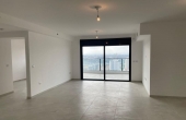 Petah Tikva area 5 rooms Terrace Lifts Parking Apartment for rent in Netanya