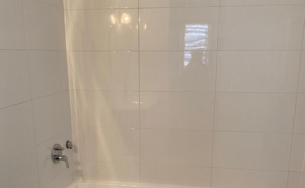 Hadera 3 rooms Sea view Mamad Pool Gym Storage Parking For sale