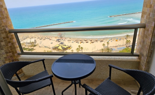 Blue Weiss Hotel Residence 2 rooms 55m2 Terrace 12m2 Sea view Lift Apartment for sale in Netanya