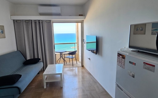 Blue Weiss Hotel Residence 2 rooms 55m2 Terrace 12m2 Sea view Lift Apartment for sale in Netanya