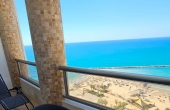 Blue Weiss Hotel Residence 2 rooms 55m2 Terrace 12m2 Sea view Lift Apartment for sale in Netanya
